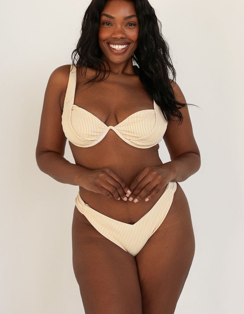 DIPPIN' DAISY'S Dove Underwire Bikini Top image number 4