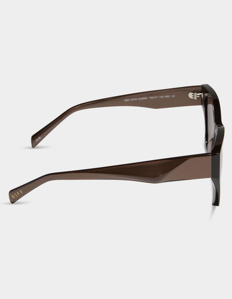DIFF EYEWEAR Evie Sunglasses image number 2