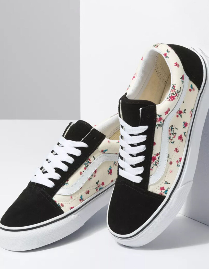 VANS Ditsy Floral Old Skool Womens Shoes image number 3