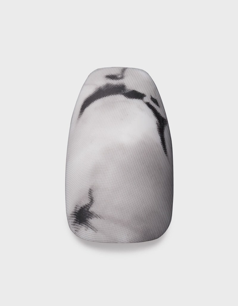 CLUTCH NAILS Marble-Ous Press-On Nail Kit image number 0