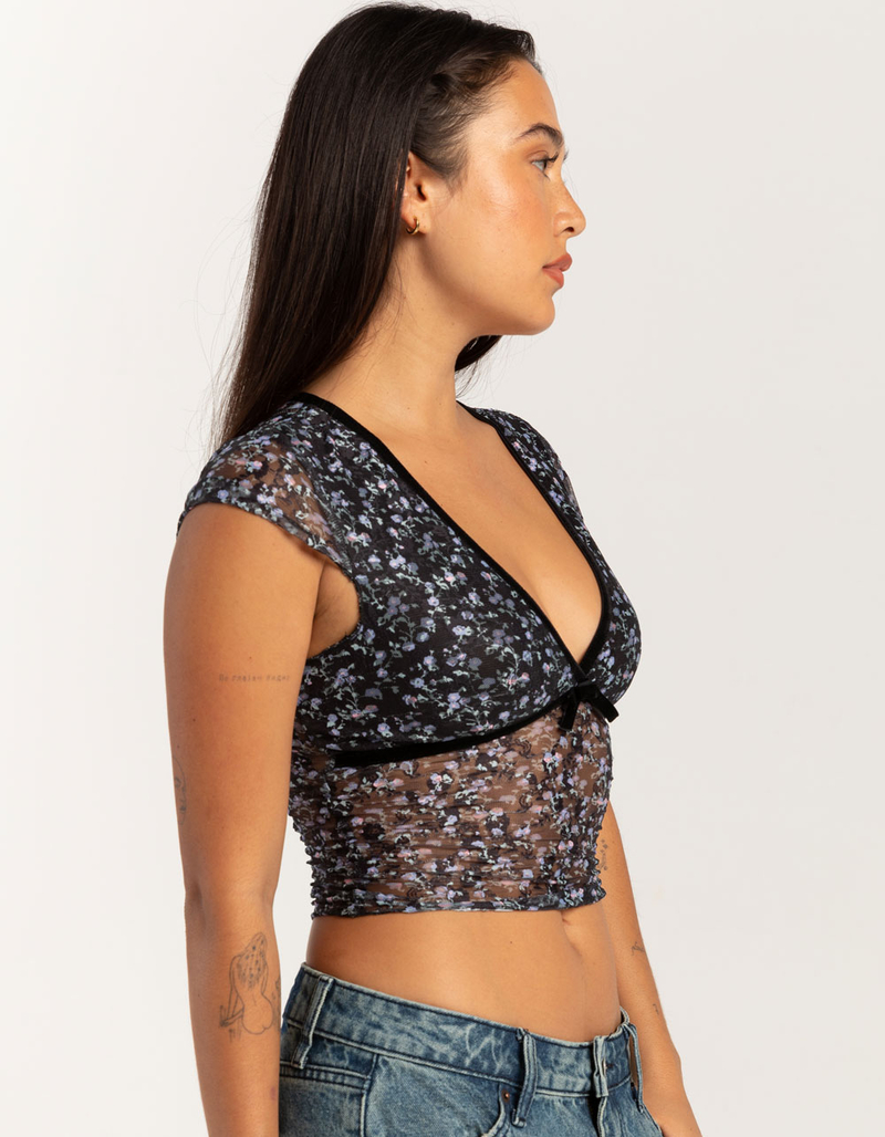 FULL TILT Printed Lace Womens V-Neck Top image number 2