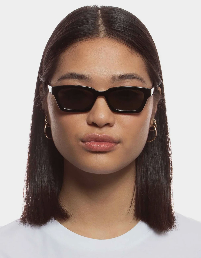 AIRE Sculptor Polarized Sunglasses image number 3