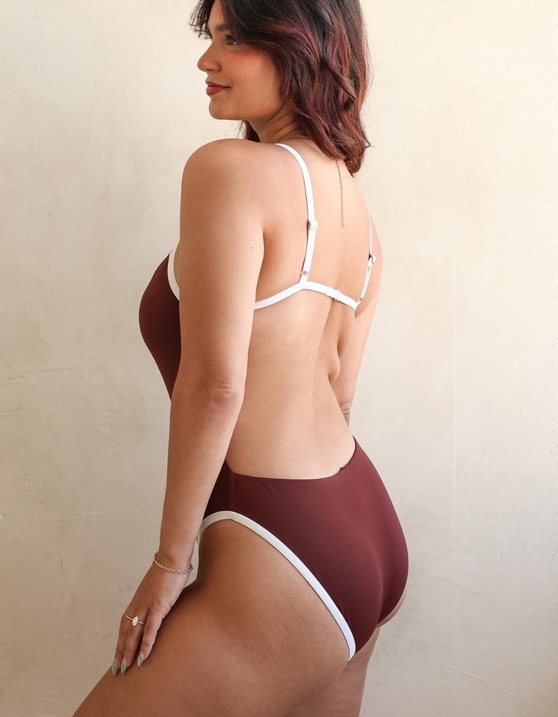 DIPPIN' DAISY'S Soul Scoop Neck High Waist One Piece Swimsuit image number 5