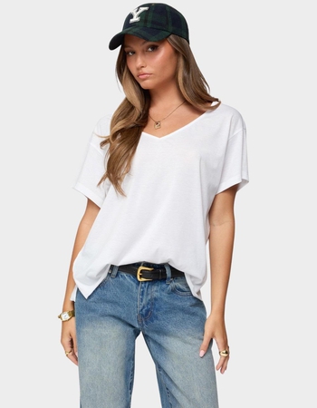 EDIKTED Sonora Oversized V-Neck Tee Primary Image