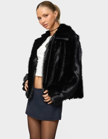 EDIKTED Tedi Faux Fur Jacket Alternative Image