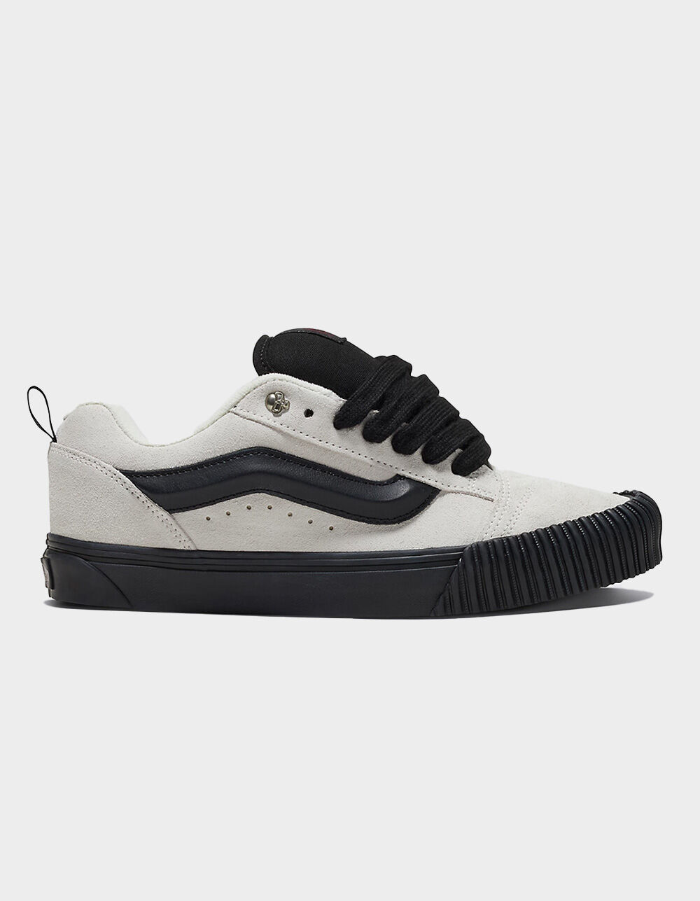 nnus1.*೨⋆*✩ VANS Knu Skool Shoes - WHT/BLK | Tillys