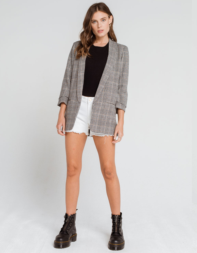 BLANK NYC The Essex Great White Womens Denim Shorts image number 3