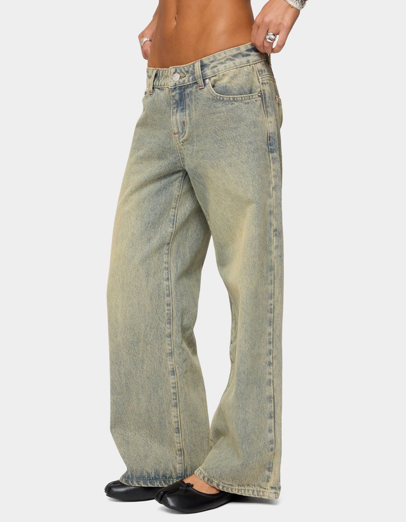 EDIKTED Petite Ace Relaxed Jeans image number 1