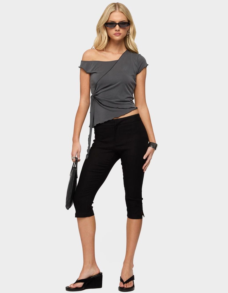 EDIKTED Asymmetric Off Shoulder Wrap Top image number 4
