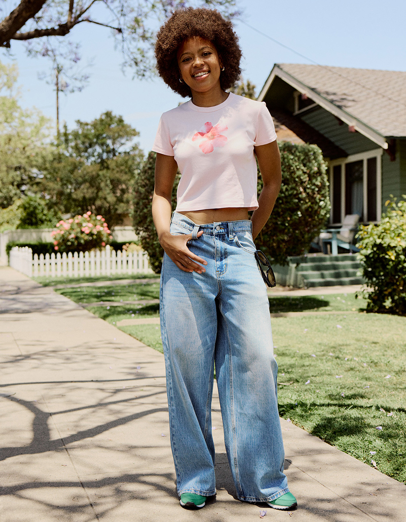 RSQ Womens Low Rise Ultra Baggy Jeans image number 4