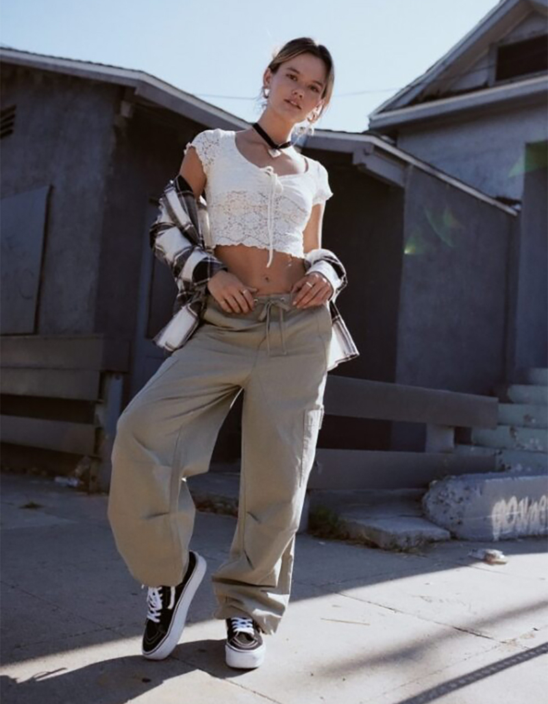 FULL TILT Cinch Lace Womens Tee image number 4