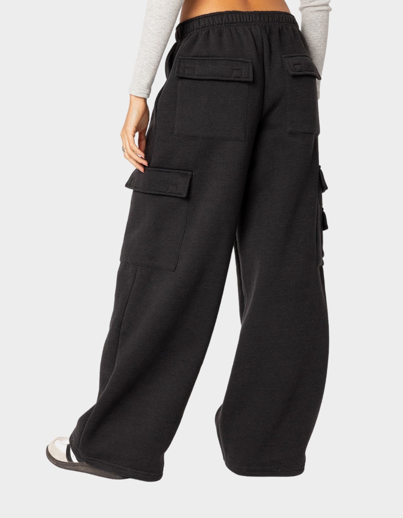 EDIKTED Wide Leg Cargo Sweatpants image number 3