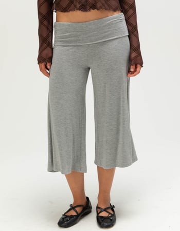 FULL TILT Womens Low Rise Gaucho Pants Alternative Image
