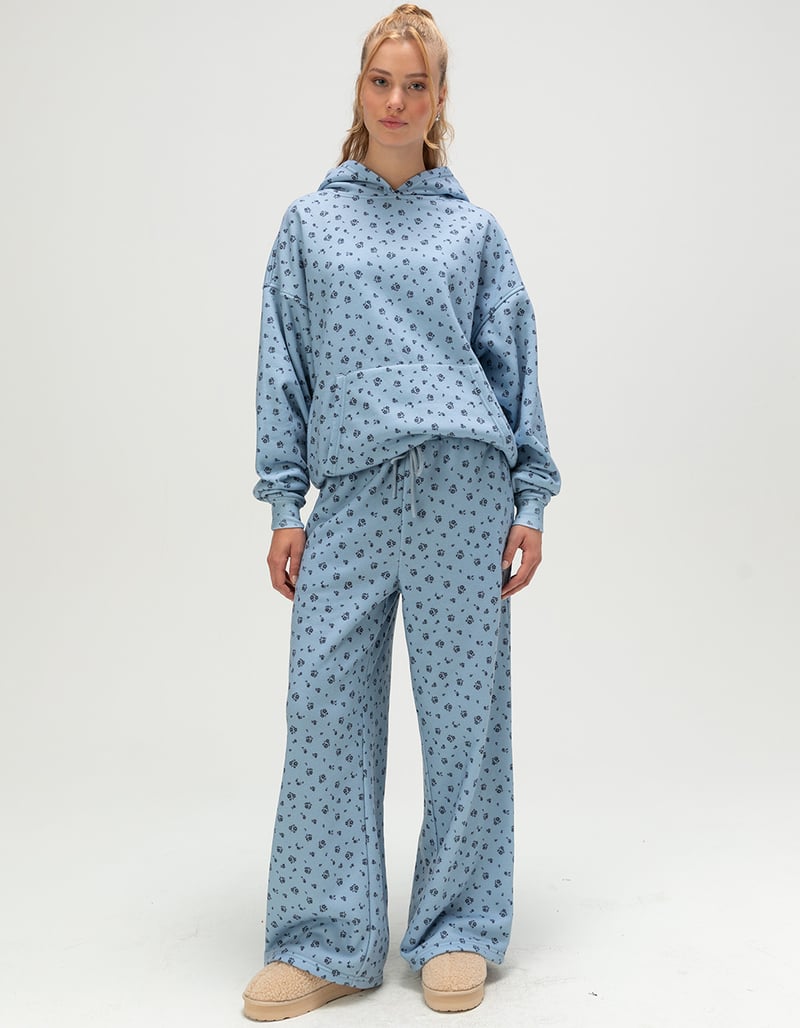 TILLYS Womens Wide Leg Sweatpants image number 4