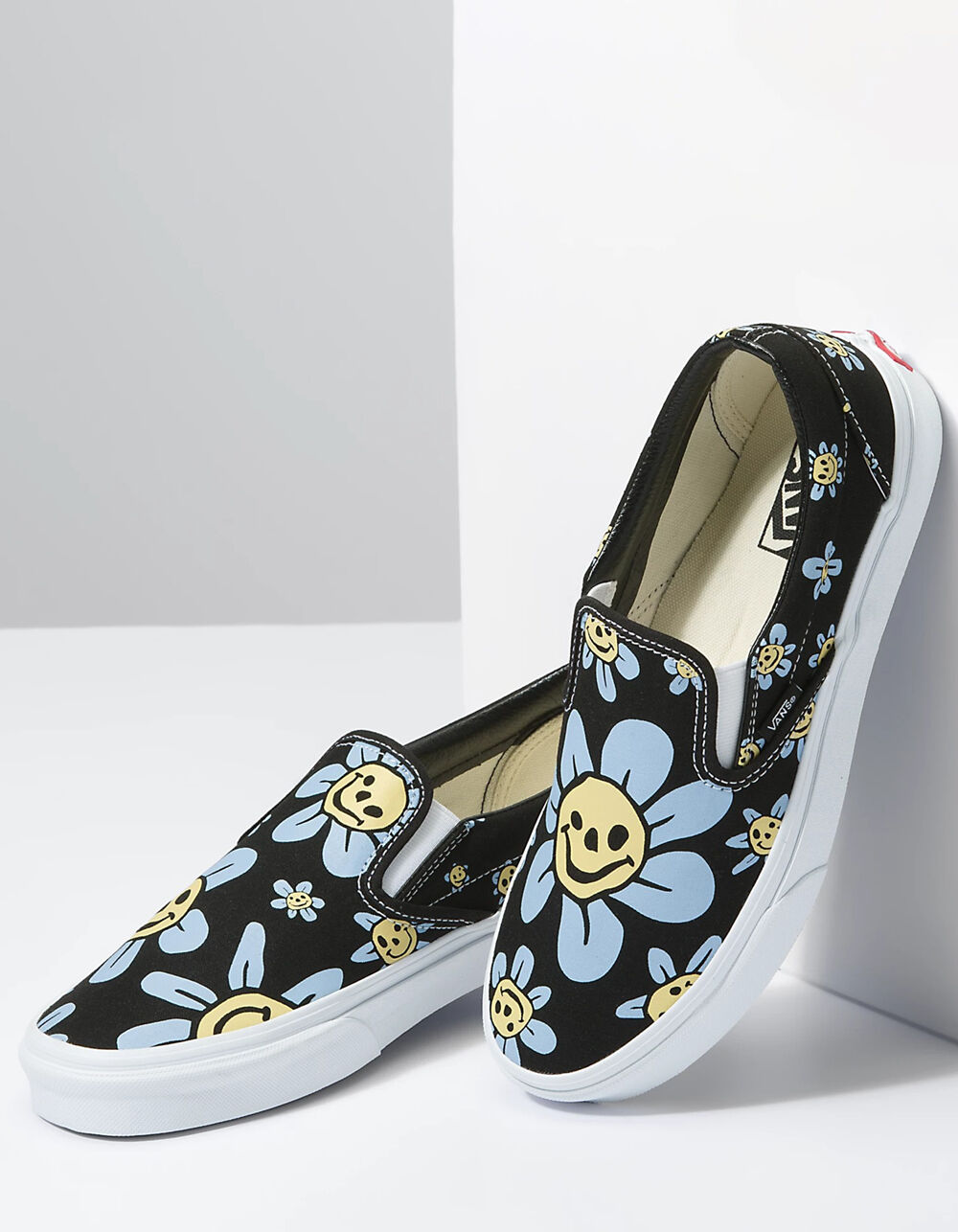 VANS Trippy Grin Classic Slip-On Shoes - BLK/YELLOW - M9 / W10.5