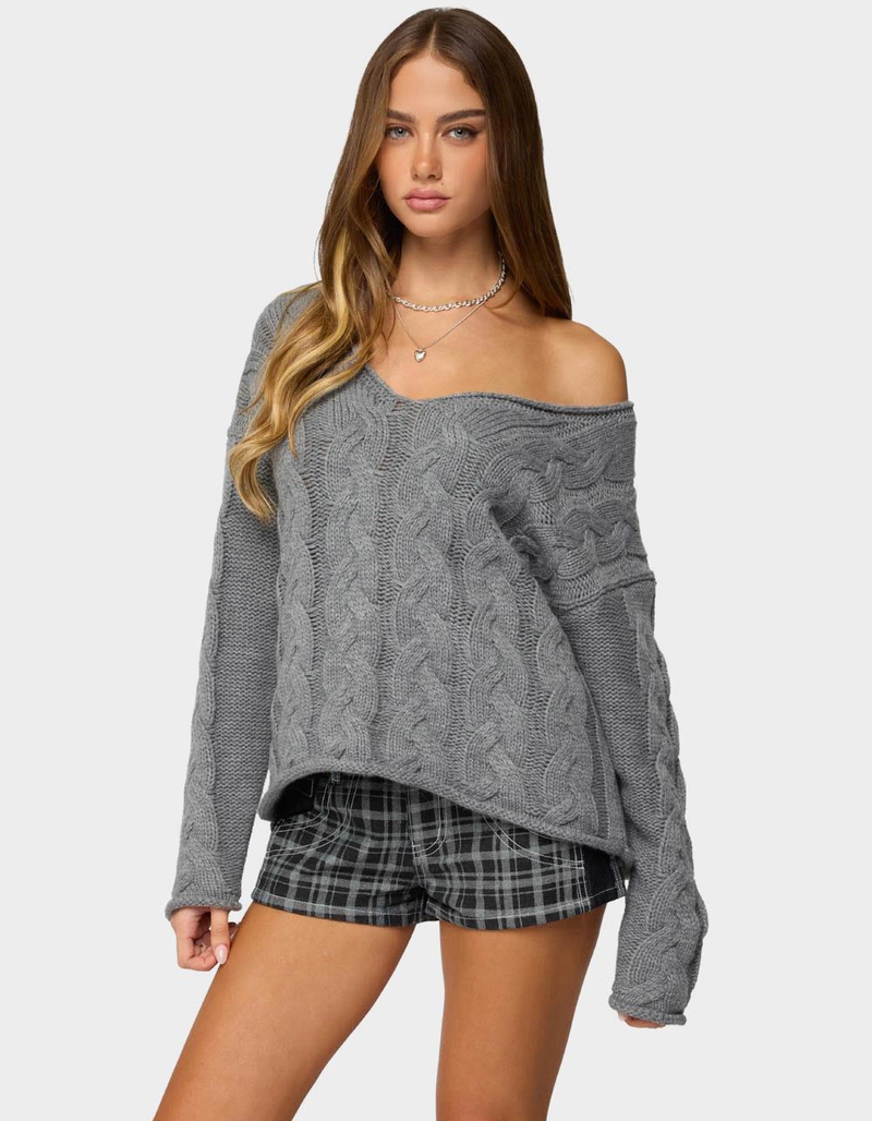 EDIKTED Inga Oversized Cable Knit Sweater image number 0