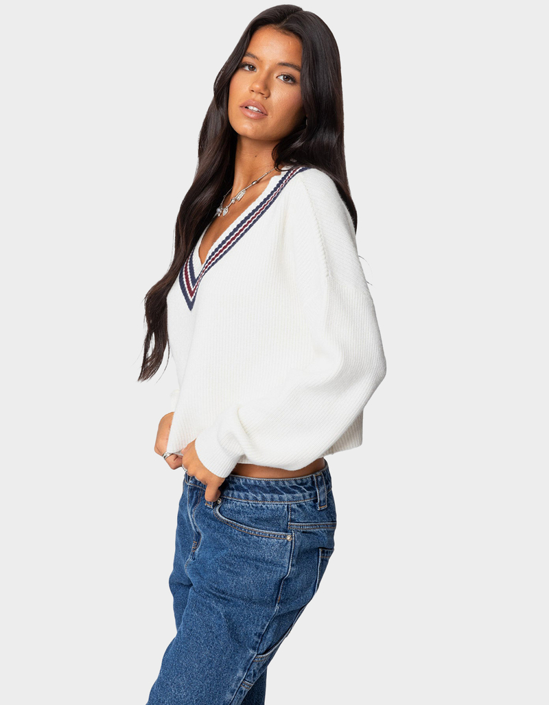EDIKTED Lauryl V-Neck Sweater image number 2