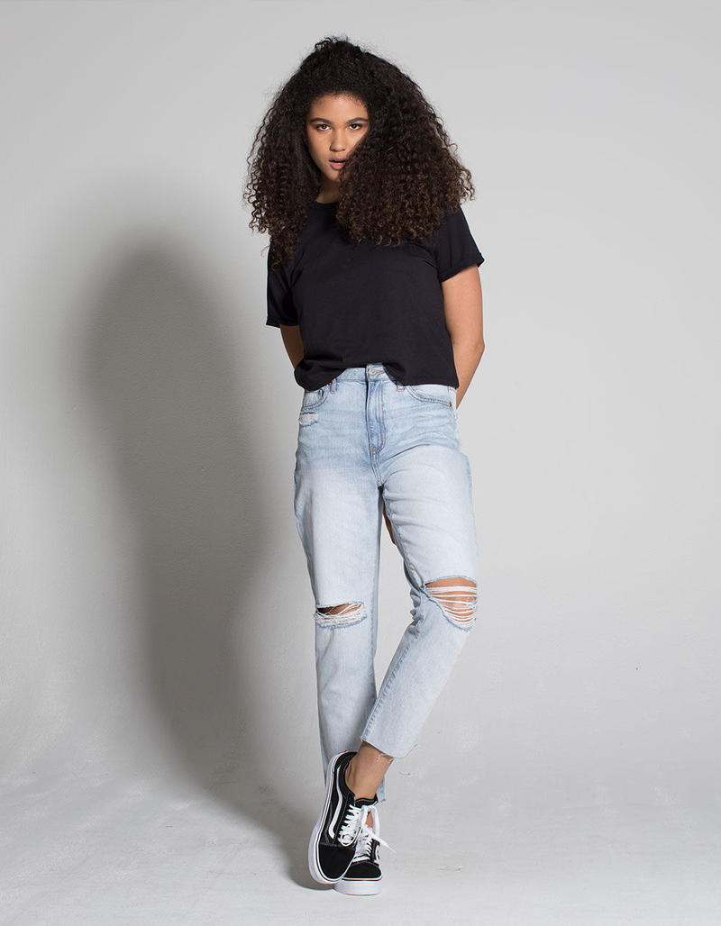 RSQ Womens Ripped Mom Jeans image number 4