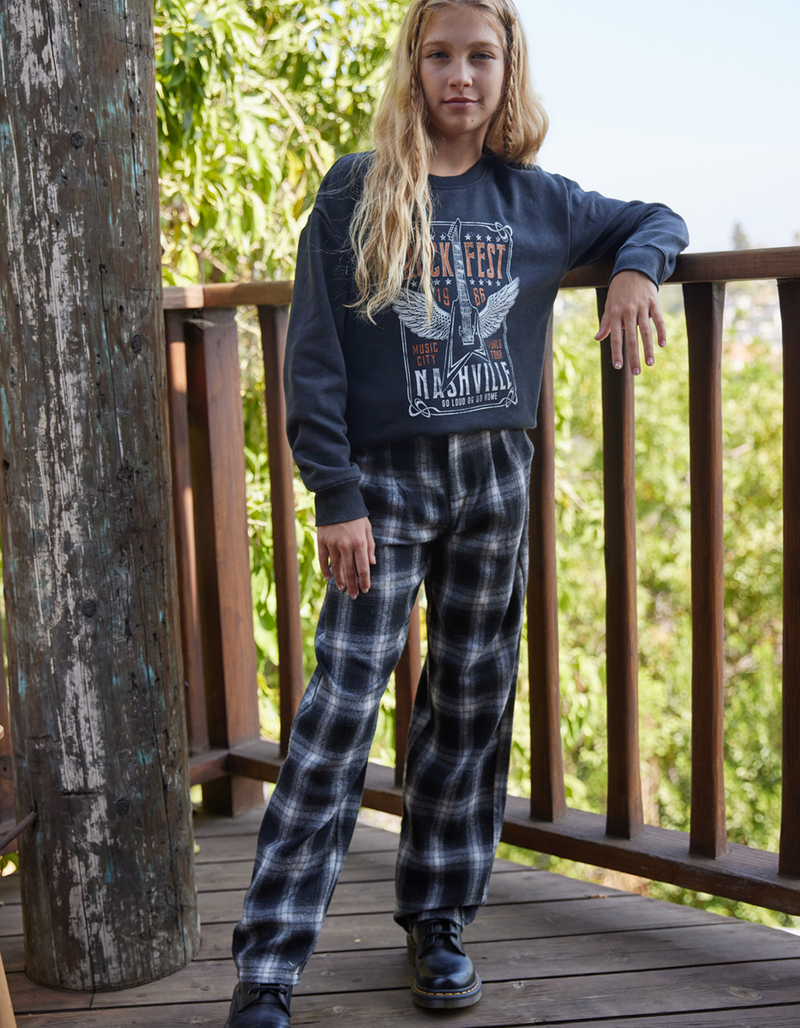 FULL TILT Nashville Girls Oversized Crewneck Sweatshirt image number 3