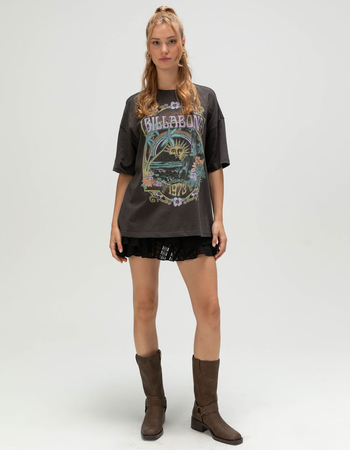 BILLABONG Counting Womens Boyfriend Tee Alternative Image