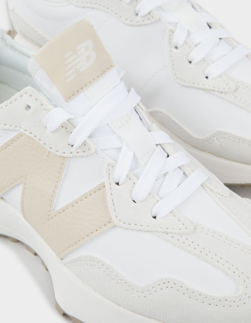 NEW BALANCE 327 Womens Shoes - BEIGE | Tillys