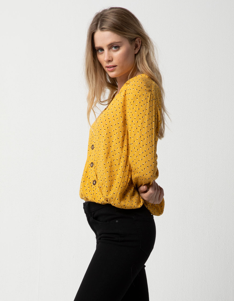 SOCIAL GYPSY Dot Button Front Collar Mustard Womens image number 1