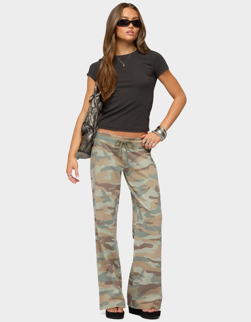 EDIKTED Kenan Straight Leg Camo Sweatpants image number 4