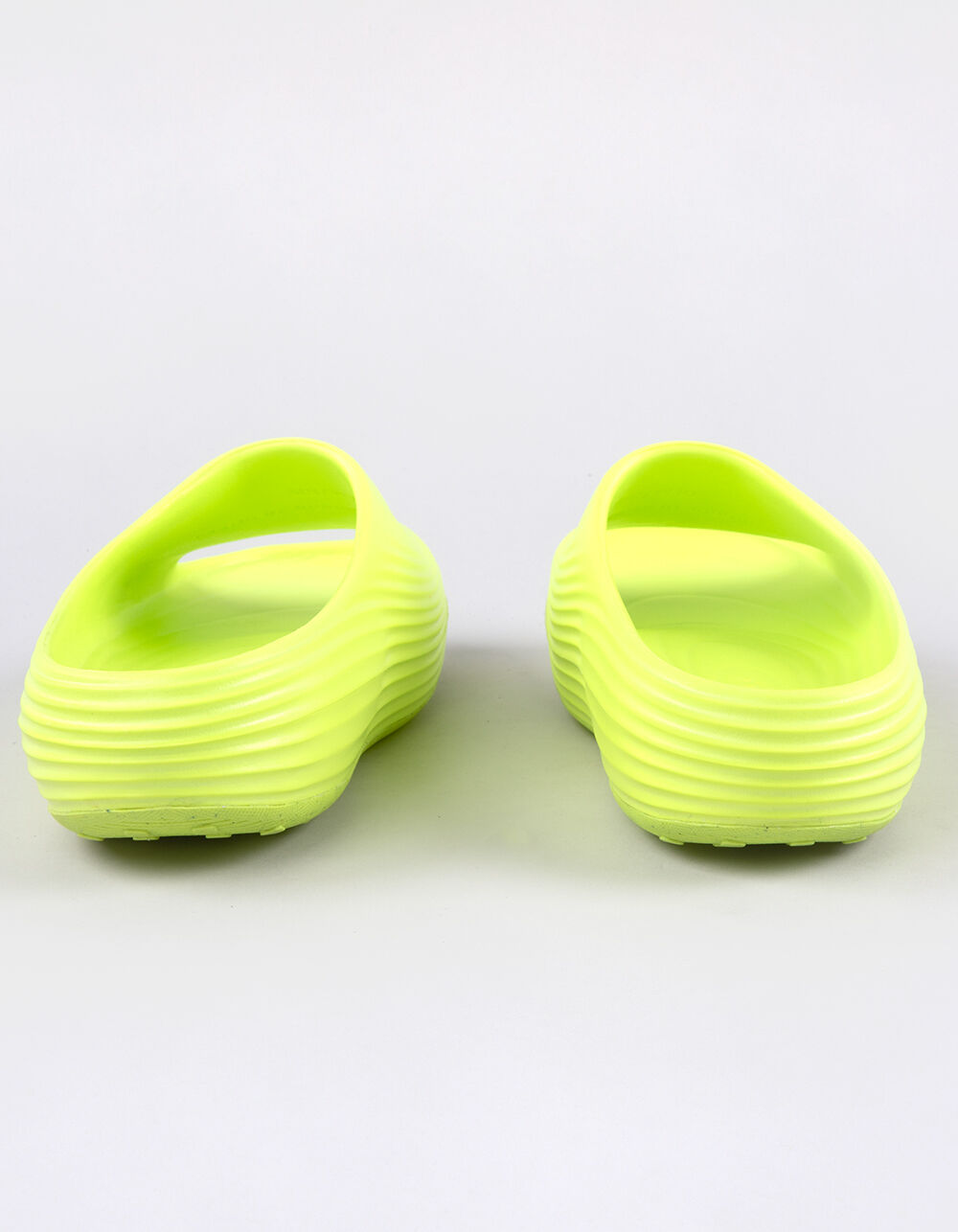 リキテックス NIKE ReactX Rejuven8 Mens Slides - NEON | Tillys