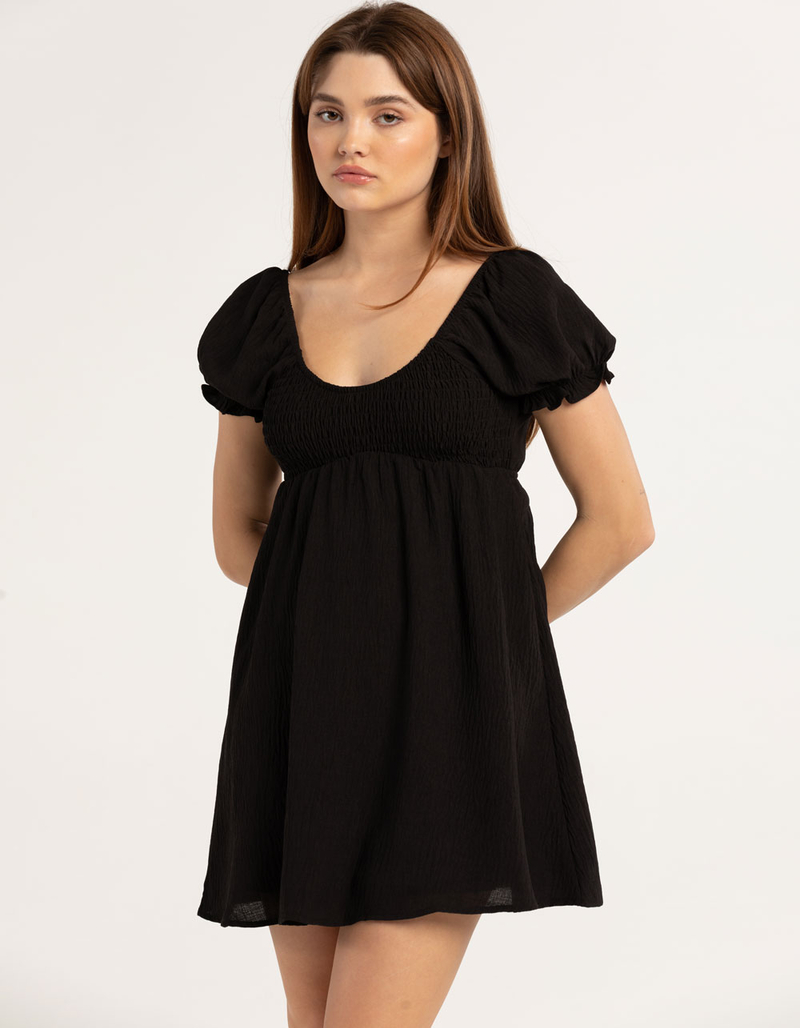 RSQ Womens Smock Bodice Babydoll Short Dress image number 0