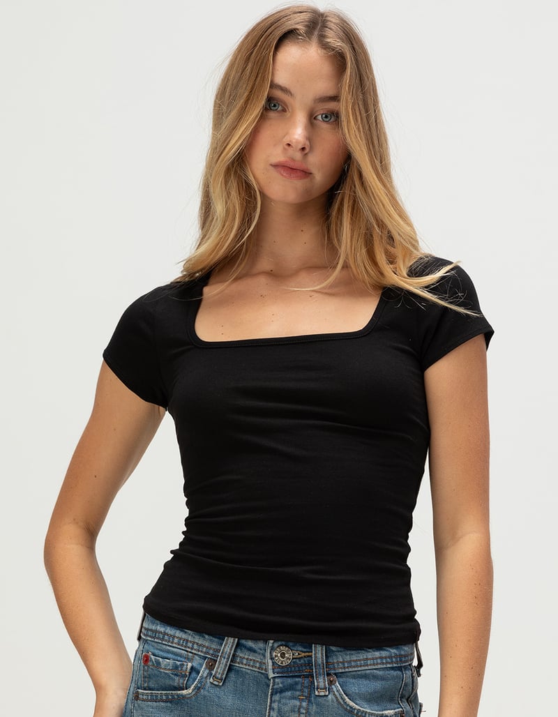 BOZZOLO Womens Square Neck Tee image number 0