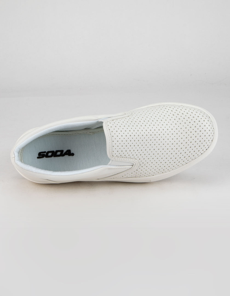 SODA Croft Platform Womens White Slip-On Sneakers image number 2
