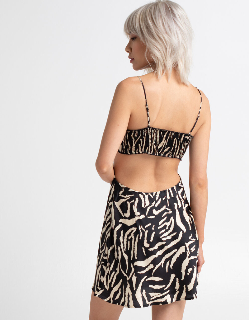 NIA Nina Womens Dress image number 2