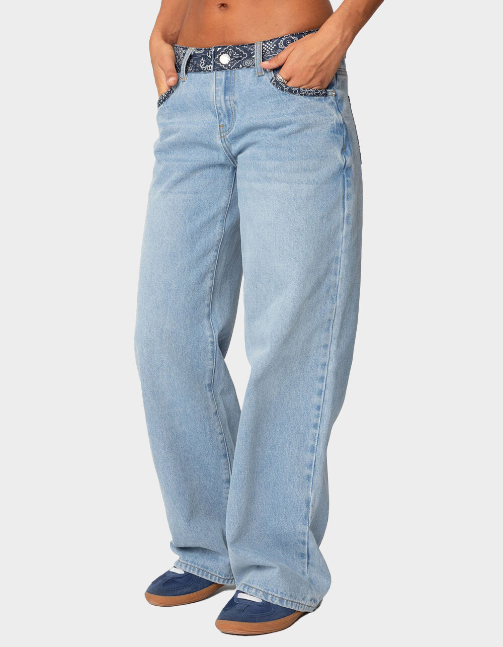 EDIKTED Bandana Bliss Low Rise Jeans - LIGHT BLUE | Tillys