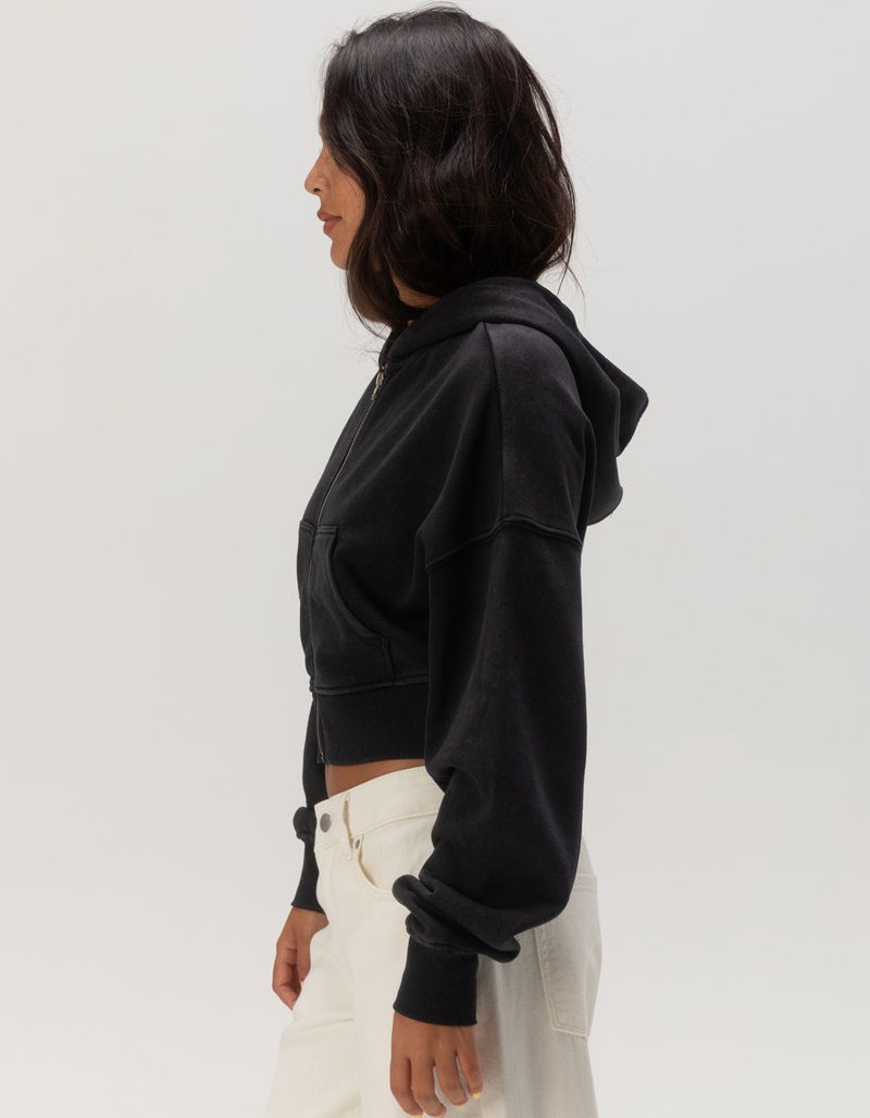 TILLYS Womens Cropped Zip-Up Hoodie image number 2