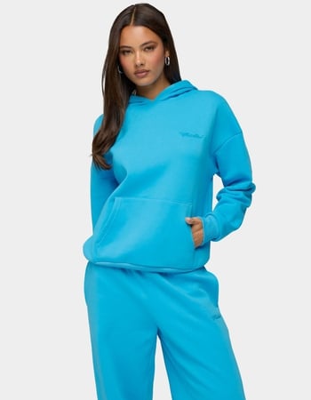 EDIKTED Basic Girl Oversized Edikted Hoodie Primary Image
