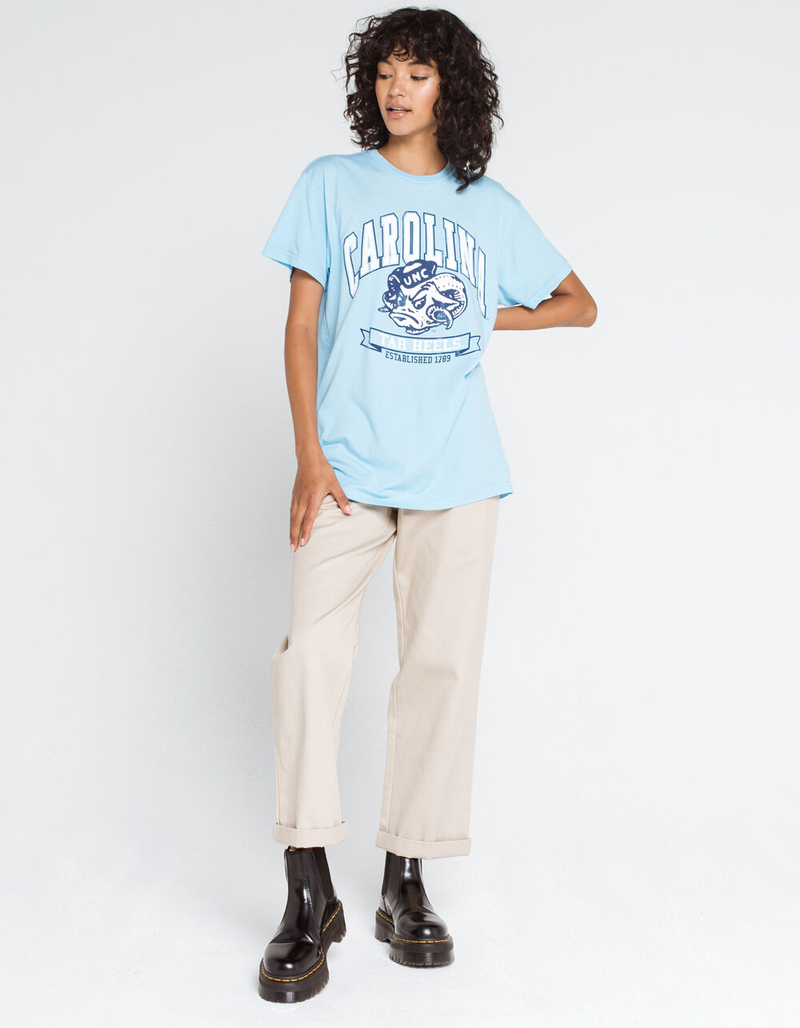 THE ORIGINAL RETRO BRAND UNC University of North Carolina Tar Heels Womens Oversized Tee image number 4