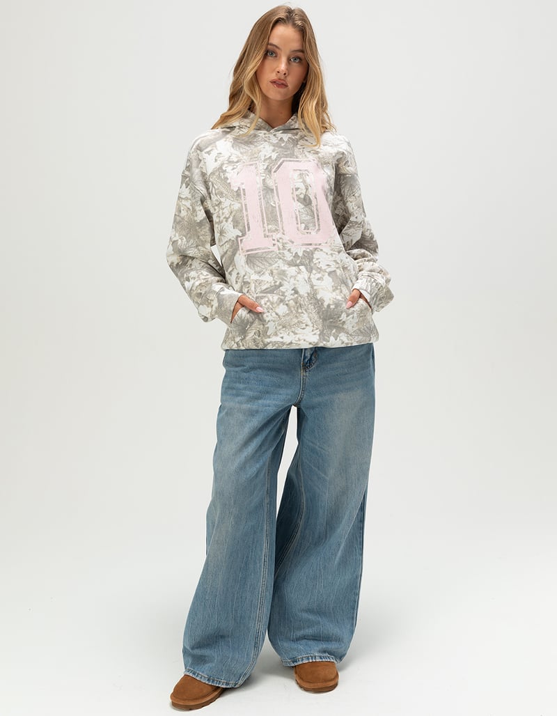 RSQ Womens 10 Camo Hoodie image number 3