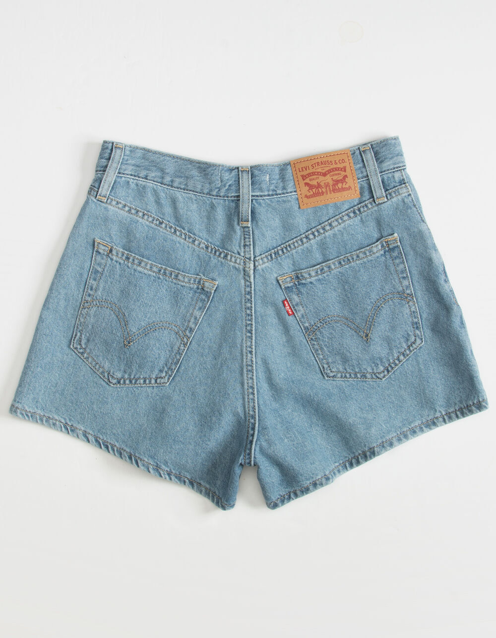 levi womens shorts