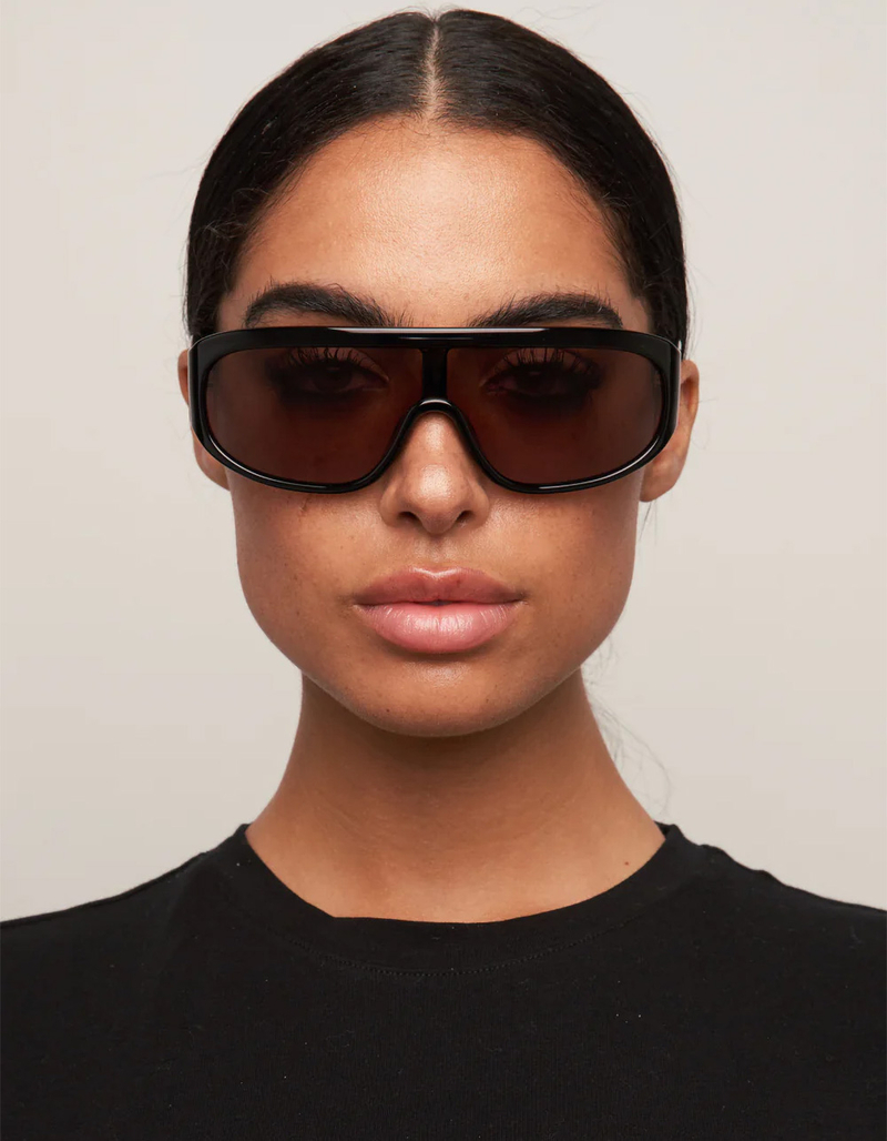 OTRA Rio Sunglasses image number 2