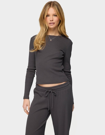 EDIKTED Cicilia Long Sleeve Ribbed Tee Alternative Image