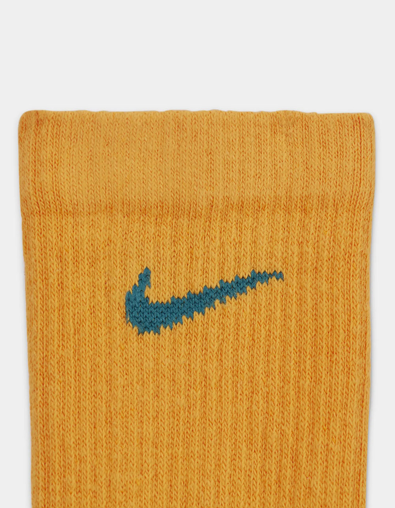 NIKE Everyday Plus Cushioned 3 Pack Crew Socks image number 3