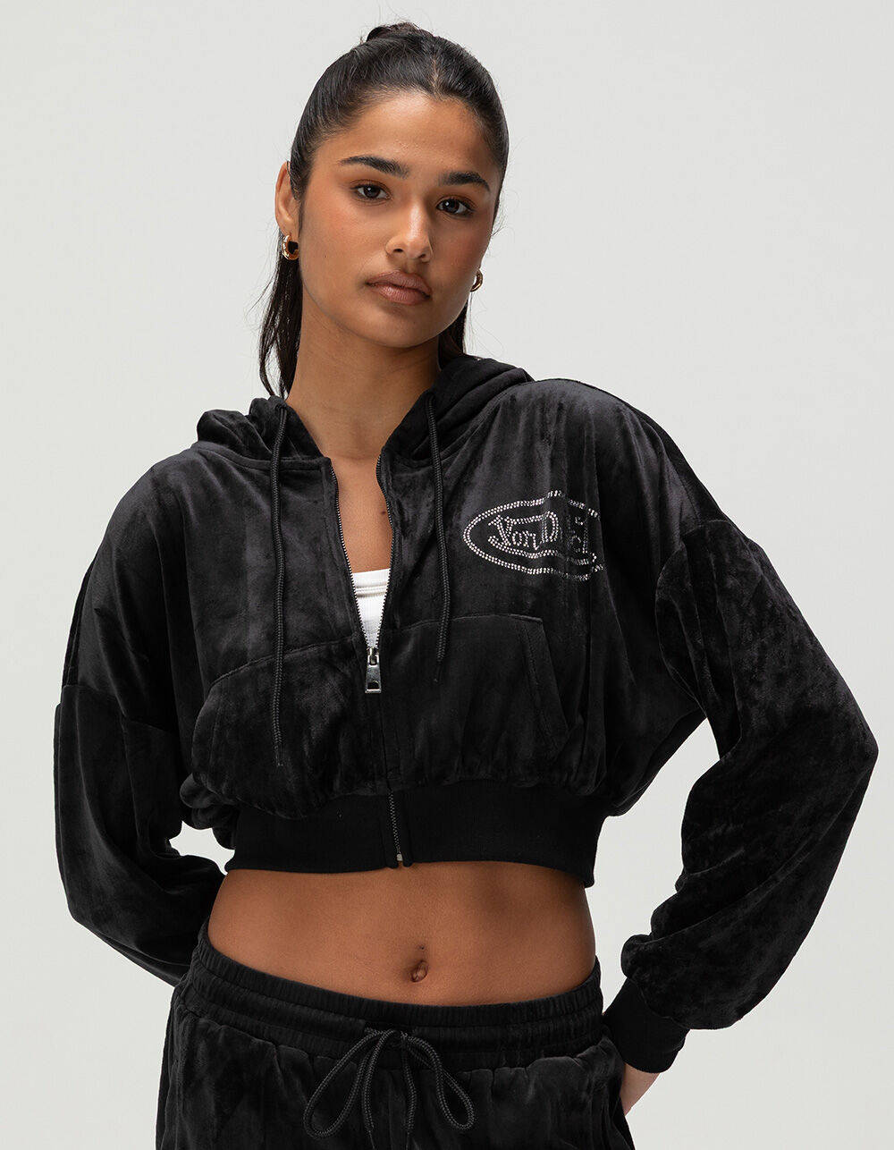 VON DUTCH Crushed Velour Womens Crop Zip-Up Hoodie - BLACK | Tillys
