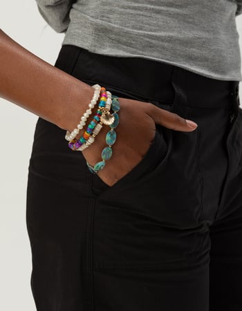 FULL TILT 5 Pack Puka Shell Bracelets Alternative Image