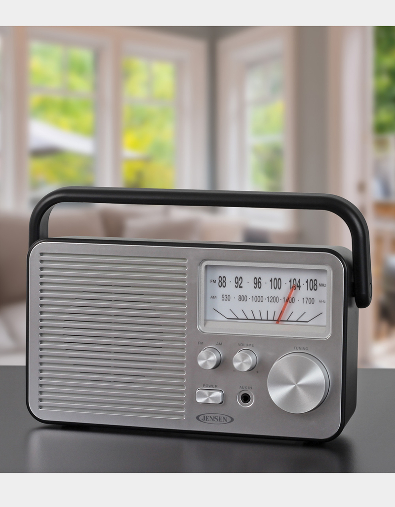 JENSEN Portable AM/FM Radio image number 4