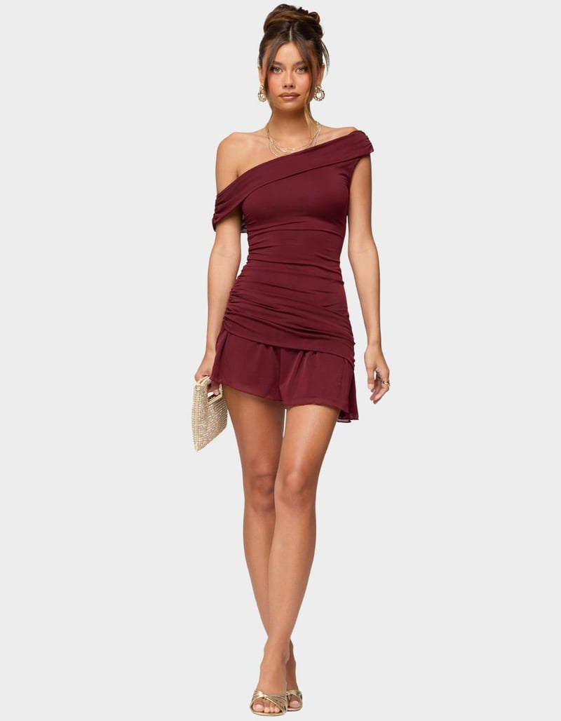 EDIKTED Gesibelle Off Shoulder Mesh Mini Dress image number 4