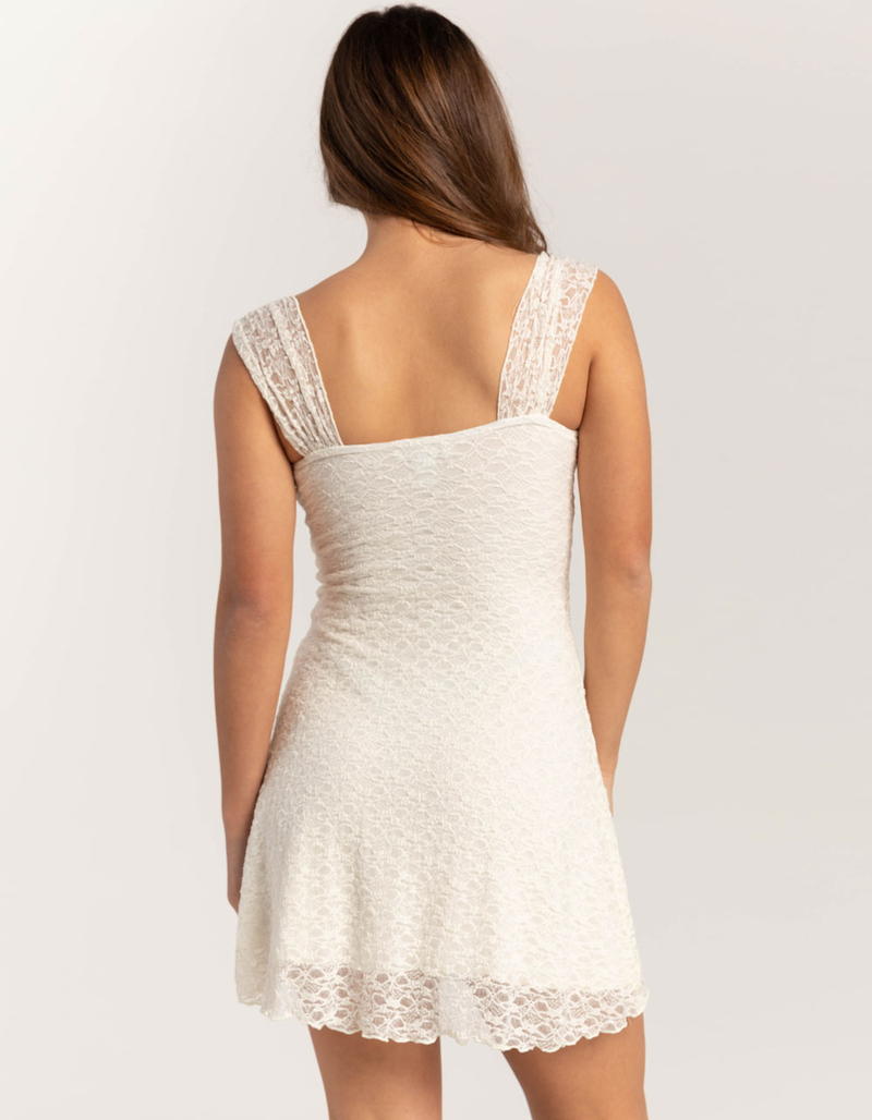 RSQ Womens Lace Fit And Flare Dress image number 3