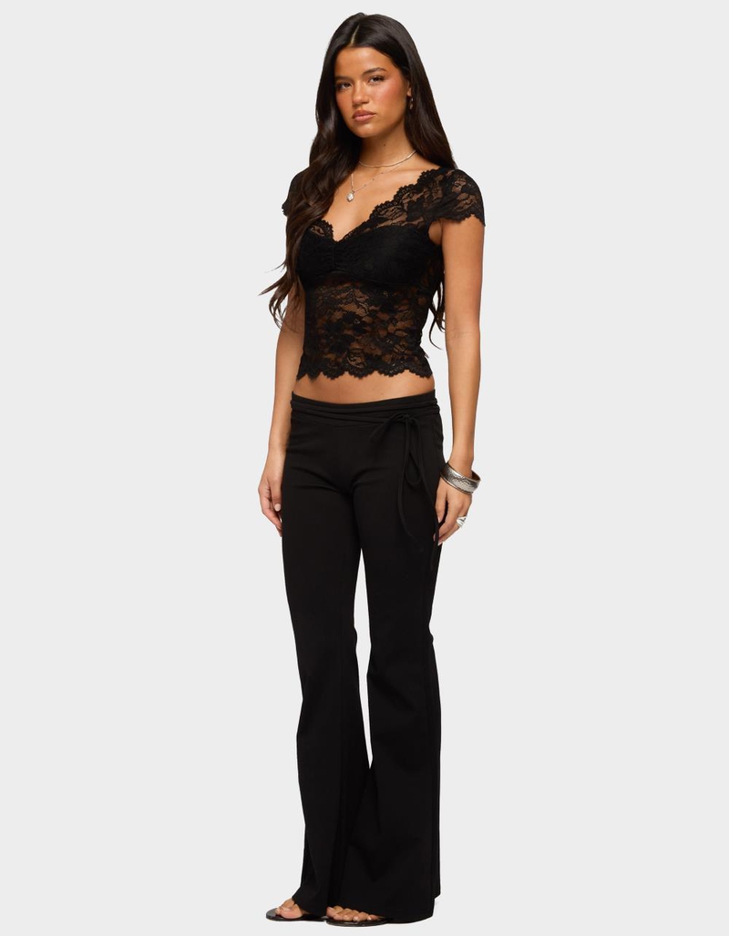 EDIKTED Elza Scalloped Sheer Lace Top image number 3