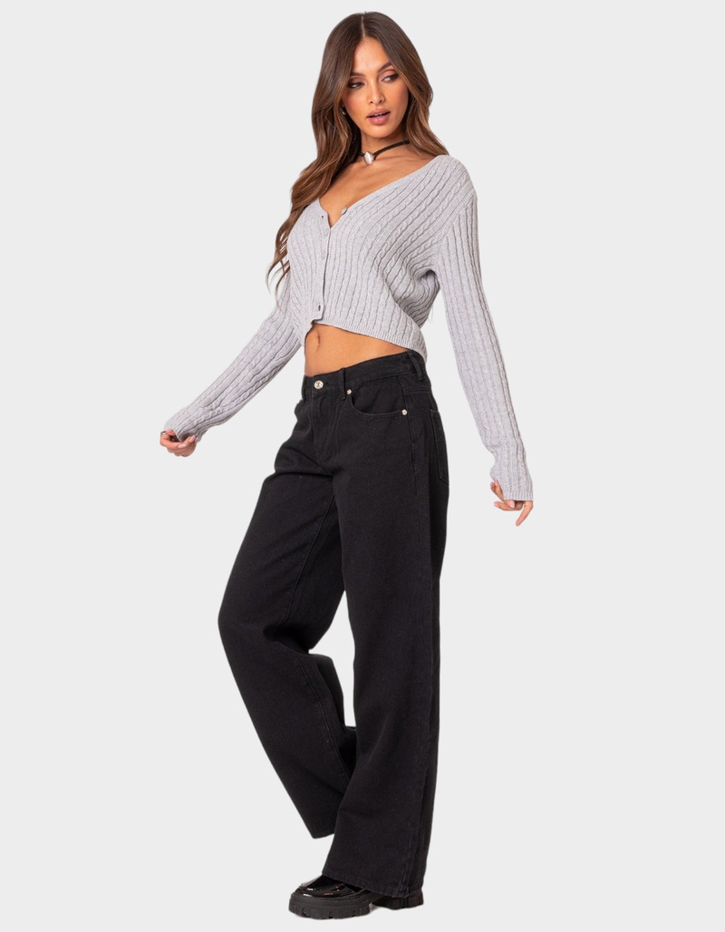 EDIKTED Daytime Low Rise Jeans image number 4