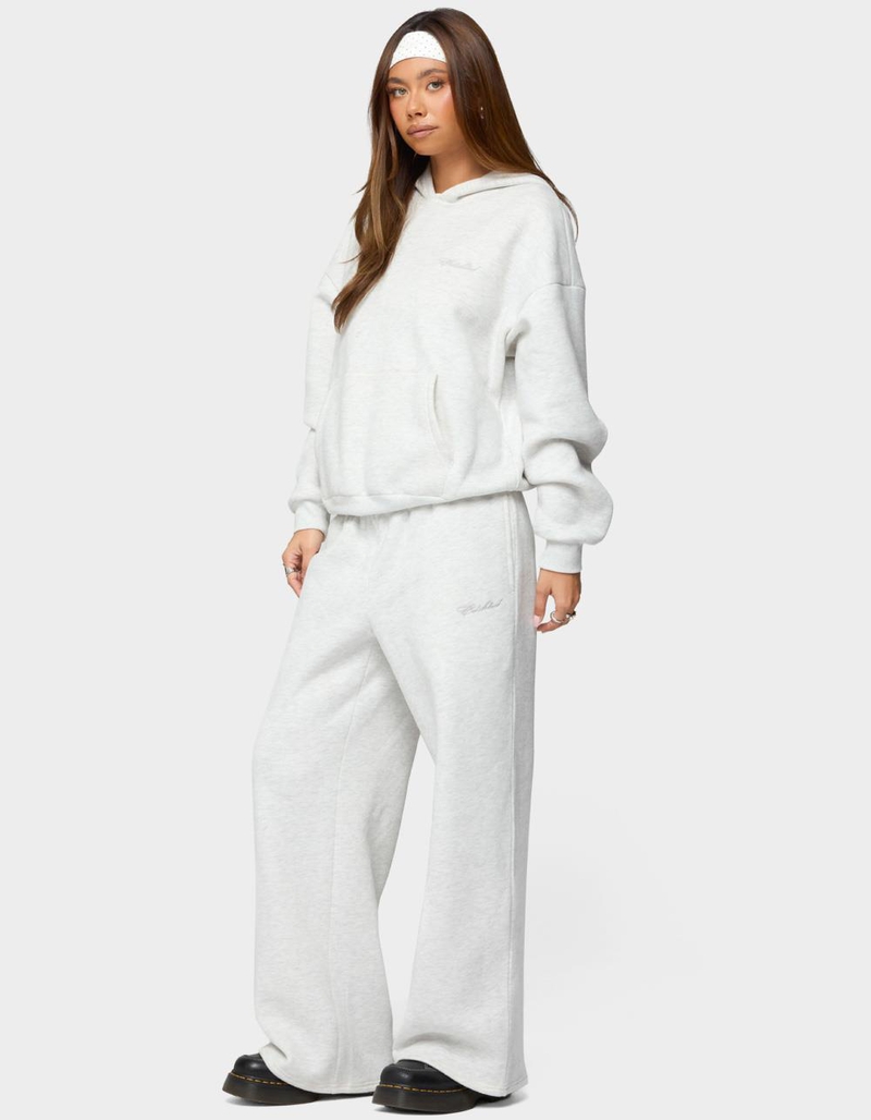 EDIKTED Basic Girl Wide Leg Edikted Sweatpants image number 3