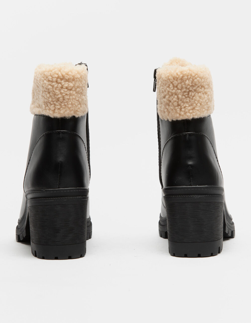 SODA Shearling Womens Hiker Boots image number 3